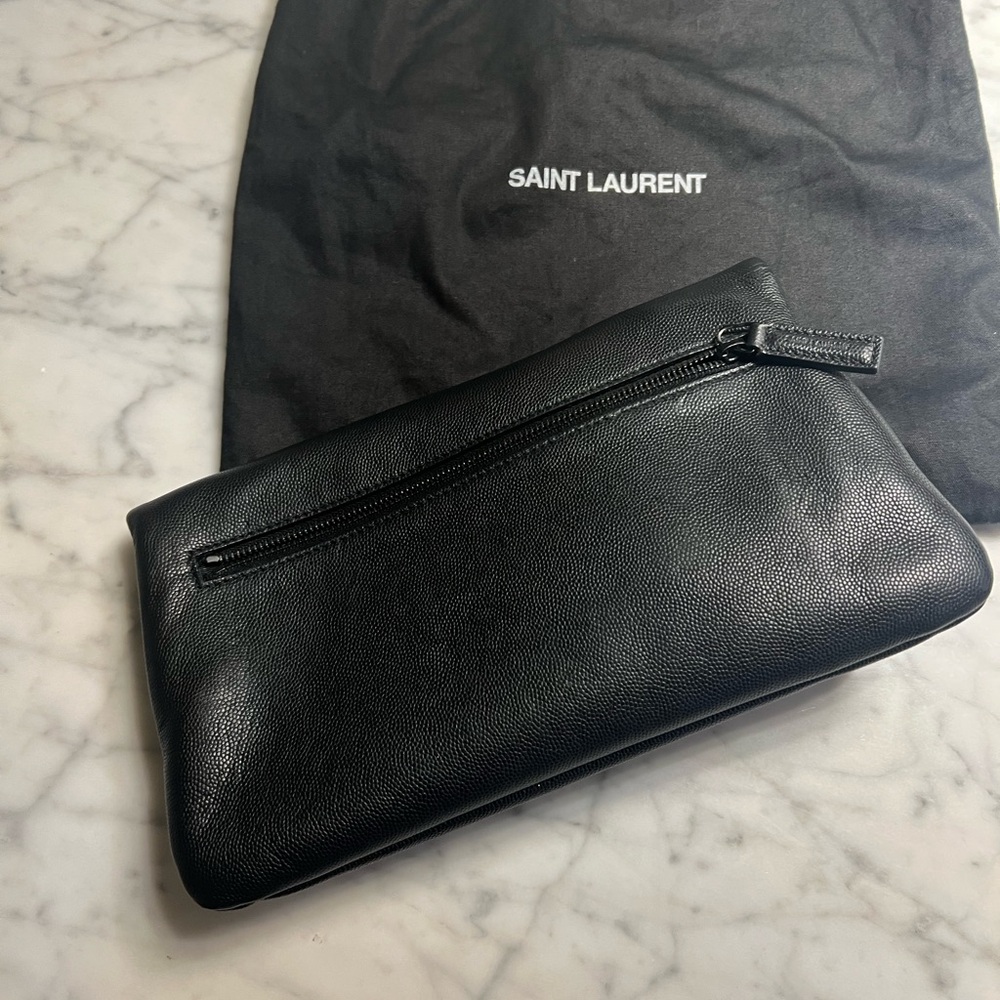 Saint Laurent Classic Black Leather Pouch - Picture 3 of 6